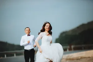 白天追女人的男人