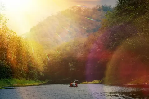 自然，风景，山脉，河流，小溪，水，船，草