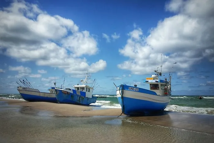 海滩，船，云，海岸，海洋，沙子，海洋，海景