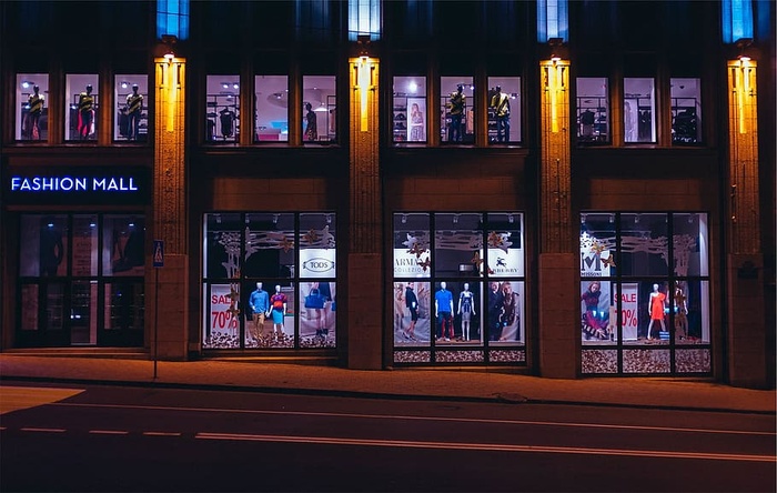 时装、商场、购物、商店、商店、服装、建筑、照明