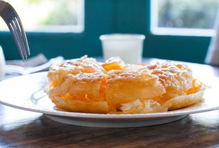 食品，盘子，甜点，松脆，甜食，食品和饮料，餐桌，甜食