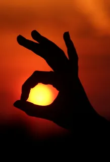 太阳,手,手指,阴影,玩耍,日落,人手,菜鸟图库 太阳,手,手指,阴影,玩耍,日落,人手,菜鸟图库