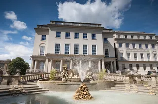 英国切尔滕纳姆，海王星喷泉，foundtain，摄政区，建筑，建筑结构，水