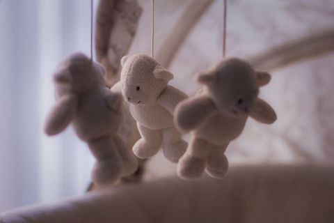 三,白色,熊,毛绒,玩具婴儿床,移动,关闭,照片 三,白色,熊,毛绒,玩具婴儿床,移动,关闭,照片
