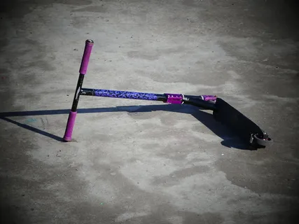 滑板车，溜冰公园，儿童，夏天，公园，活动，乐趣，废弃