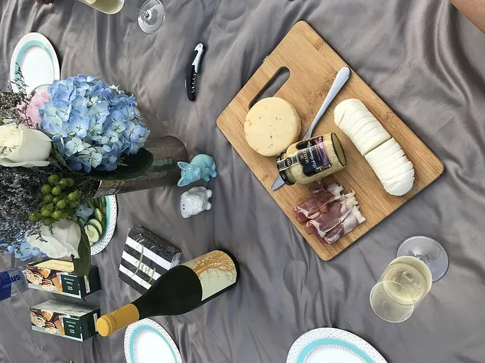 葡萄酒、美国、纽约、曼哈顿下城、奶酪、野餐、高角度视野、餐桌
