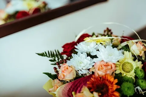 花朵排列成美丽的花束 花朵排列成美丽的花束
