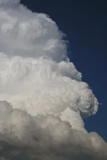 云,巨大,积云,积云,天空,雷雨云,危险,天气 云,巨大,积云,积云,天空,雷雨云,危险,天气