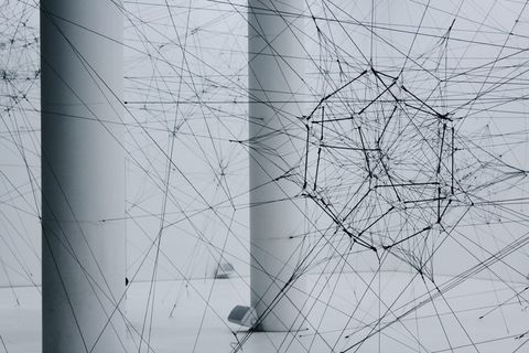 黑色几何艺术品，低视角，无人，图案，建筑结构，日，全框架，建筑