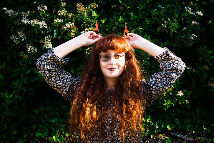 澳大利亚，奥尔盖特，叶子，植物，花，女人，姜，小鹿