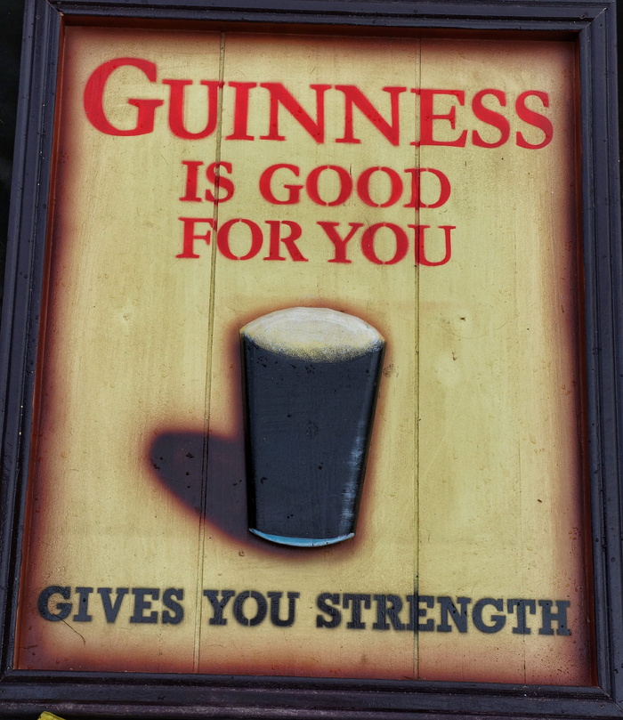 old，吉尼斯，sign，signage，ireland，text，western script，communication