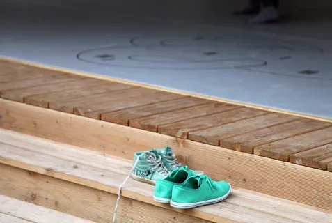 鞋，楼梯，护口，水平，绿色，鞋，运动，没有人