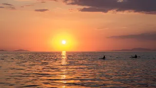 希腊，monodendri，海洋，夏天，太阳，人，地平线，日落