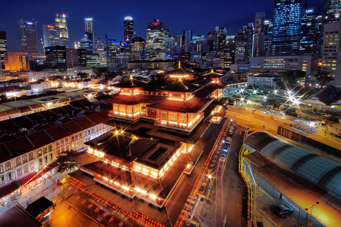 佛牙舍利寺，新加坡，唐人街，佛教，夜晚，灯光，旅游景点，祈祷