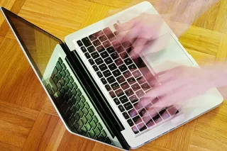 德国，斯坦维森，方便，模糊，电脑，忙碌，白天，工作