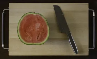 木材、刀子、西瓜、食品、食品和饮料、健康饮食、水果、健康