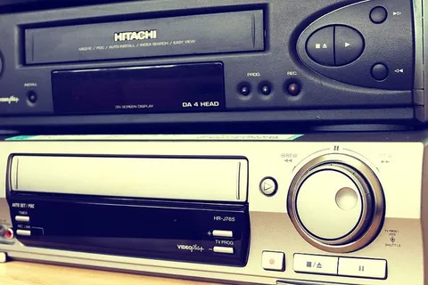 两台，黑色、灰色、日立dvd播放机、视频、Vcr、Vhs、复古