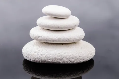 白色、重力胶水、身体、水、石头、禅宗、水疗、岩石 白色、重力胶水、身体、水、石头、禅宗、水疗、岩石
