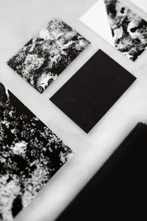 黑白模型商业品牌模板