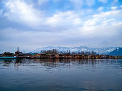 山,身体,水,景观,达尔湖,斯利那加,景观,喜马拉雅山 山,身体,水,景观,达尔湖,斯利那加,景观,喜马拉雅山
