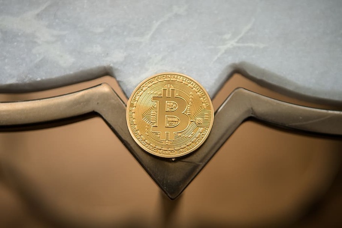 加拿大、多伦多、比特币、加密货币、金融、特写、金色、商业
