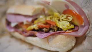 食物，热狗，汉堡，面包，玉米饼，意大利面，皮塔饼，面包