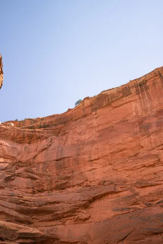 美国，国会珊瑚礁国家公园，岩石物体，岩层，岩石，天空，地质，自然