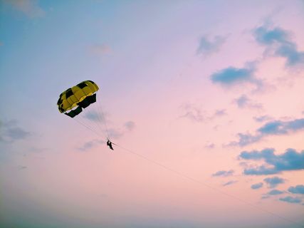 降落伞、冒险、休闲活动、滑翔、滑翔伞、极限运动、飞行、刮风