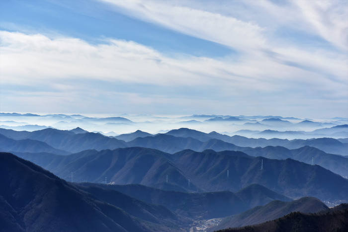 山脉，正常，泌阳，天空和山脉，正常，山脉，自然，山脉