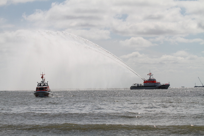 borkum，船舶，alfried krupp，水，海船，拖船，运输，运输方式