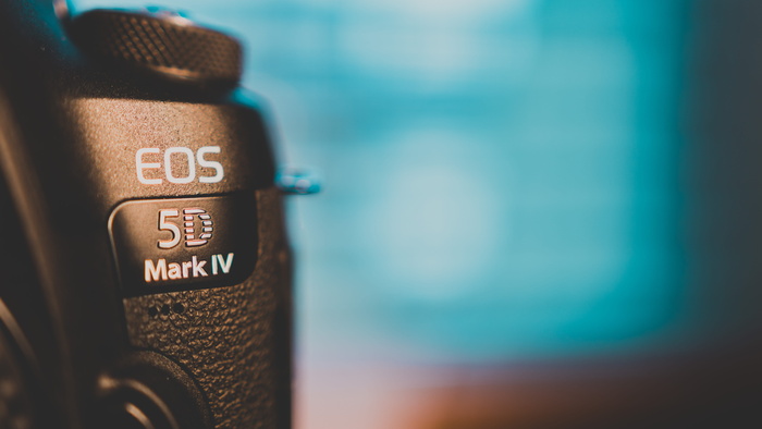 黑色佳能EOS 5D Mark IV特写照片