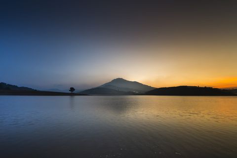 山景附*静的水体