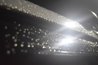 模糊、明亮、特写、黑暗、露水、露珠、水滴、光