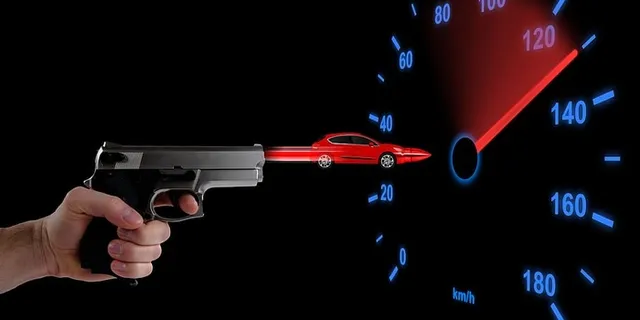 手枪、汽车、地板、速度、事故、事故受害者、杀人、杀人