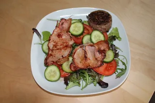 食品，沙拉，番茄，培根，酒石，食品和饮料，健康饮食，蔬菜