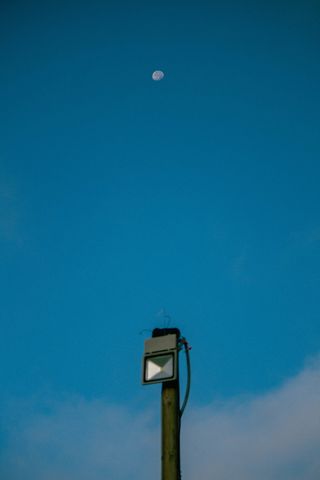 灯柱、户外、车辆、交通、灯具、探险、休闲活动、自然