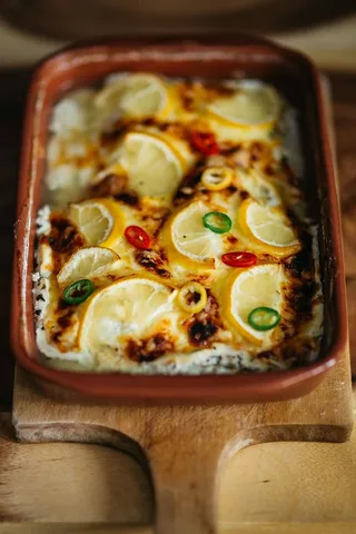 柠檬香草鱼砂锅