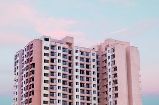 粉白色建筑