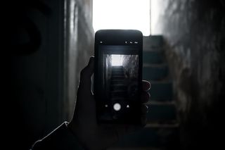 法国、圣莱格尔-莱斯-梅莱斯、楼梯、手机、智能手机、urbex、摄影、阿尔卑斯山