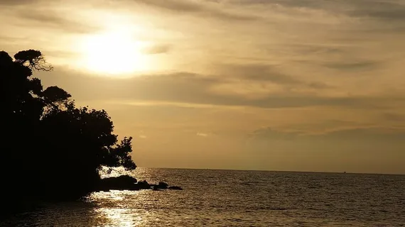 日落,海,晚霞,天空,水,风景-自然,云-天空 日落,海,晚霞,天空,水,风景-自然,云-天空