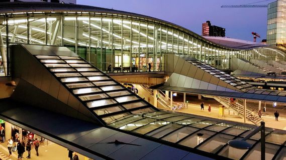 荷兰，乌得勒支，荷兰，傍晚，交通，城市，黄昏，火车站