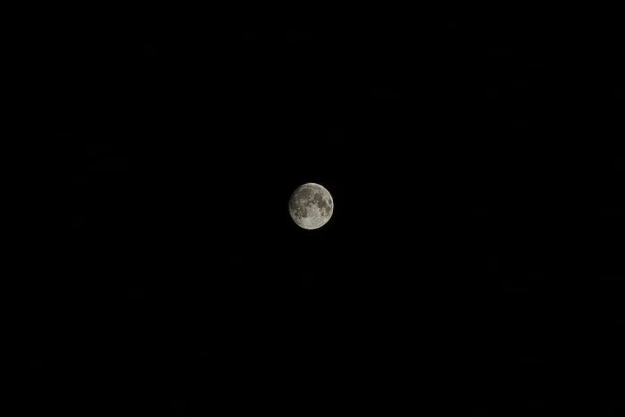 黑色，灰色，月亮，夜晚，天空，太空，天文学，自然之美