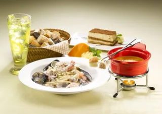 什锦、熟的、菜肴、米色、表面、意大利面、乒乓球、奶酪蛋糕