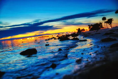 海滩,日落,黄昏,水日落,城市灯光,海滩特写,日落后的辉光,天空 海滩,日落,黄昏,水日落,城市灯光,海滩特写,日落后的辉光,天空