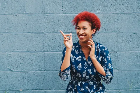 女人笑的照片 女人笑的照片