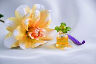 精油、水疗、芳香疗法、精油、化妆油、替代品、美容、魔术