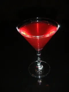 红色,液体,填充,透明,饮用杯,世界主义者,鸡尾酒,玻璃杯 红色,液体,填充,透明,饮用杯,世界主义者,鸡尾酒,玻璃杯