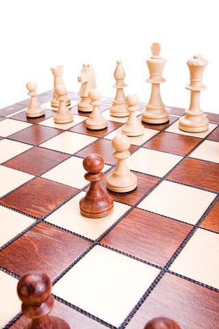 battle，board，brown，business，challenge，chess，chessboard，close