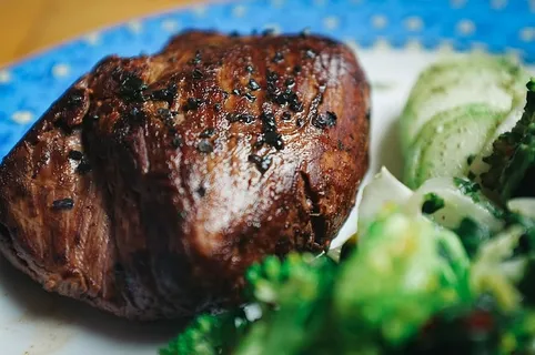 黑盐牛排 黑盐牛排