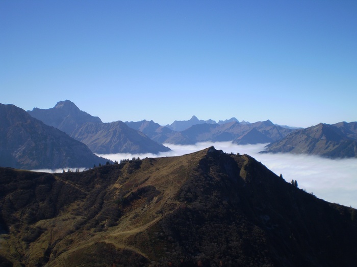 hip things horn、allgäu、oberallgäu、alpine、deep mist、mountain、sky、Scenetics-自然